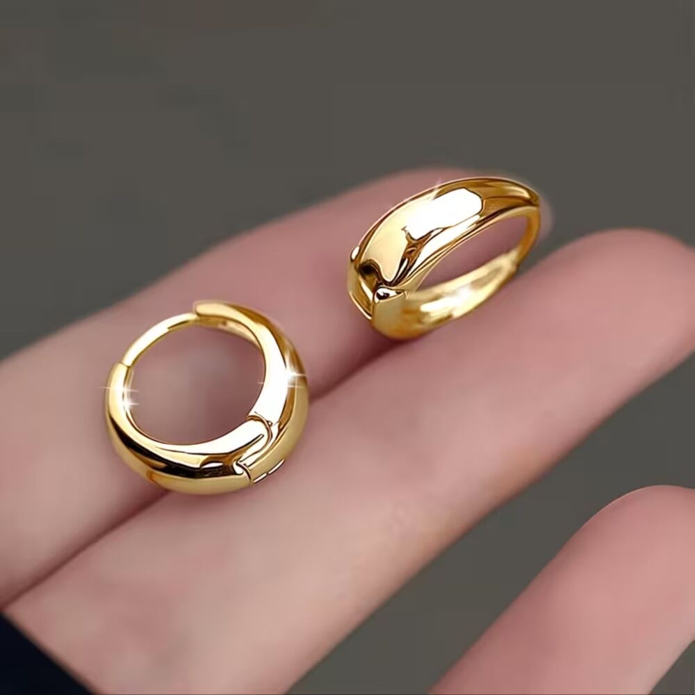 Basic Gold Hoop Earrings Small 1/2" Huggie Glossy Hinge Secure Lghtwt Fashion